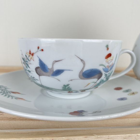 Limoges Porcelaine du Lys Royal Kakiemon Reproduction Pitcher Teacup Saucer Set - Picture 8 of 10